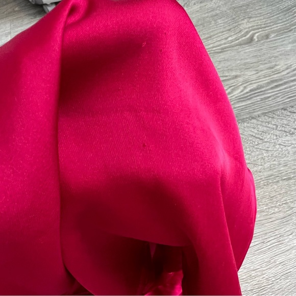 WHITE HOUSE BLACK MARKET Assymetrical Long Sleeve Blouse - Red - Picture 5 of 13